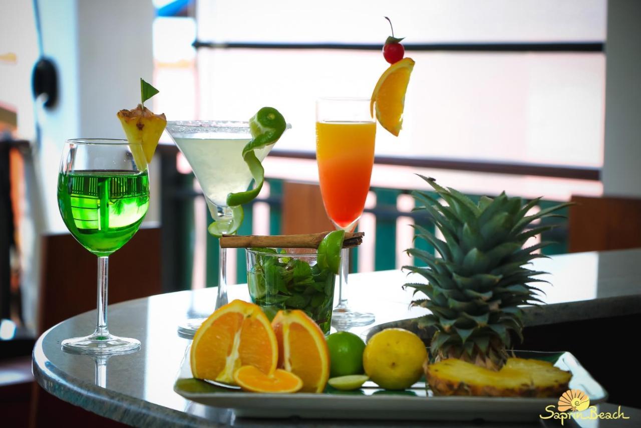 Saprin Beach Resort Uswetakeiyawa Zewnętrze zdjęcie